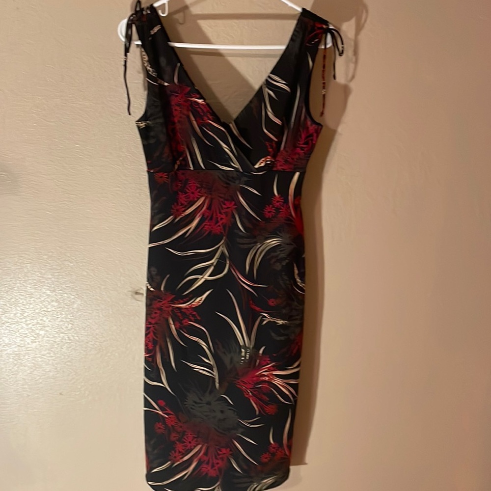 Nice evening sun dress from Heart Moon Star! Size Medium, mid length!